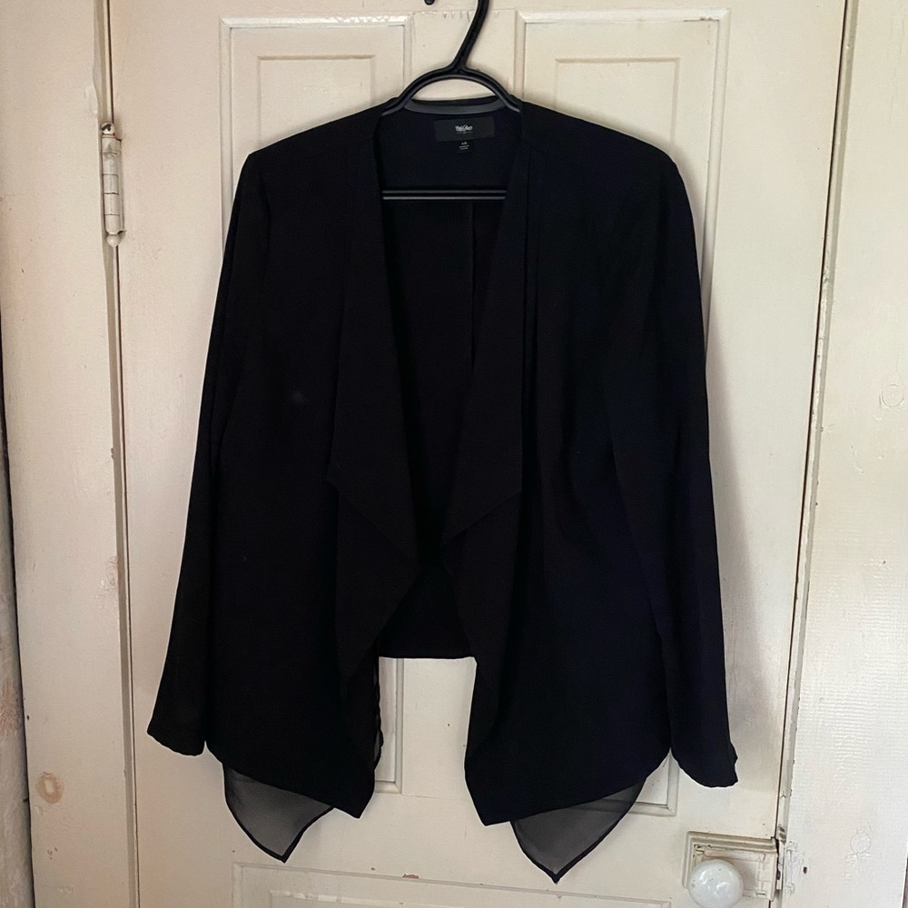 Flowy black blazer